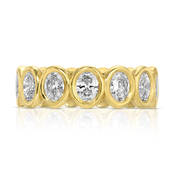 Nesting Gem Oval Diamond Eternity Band