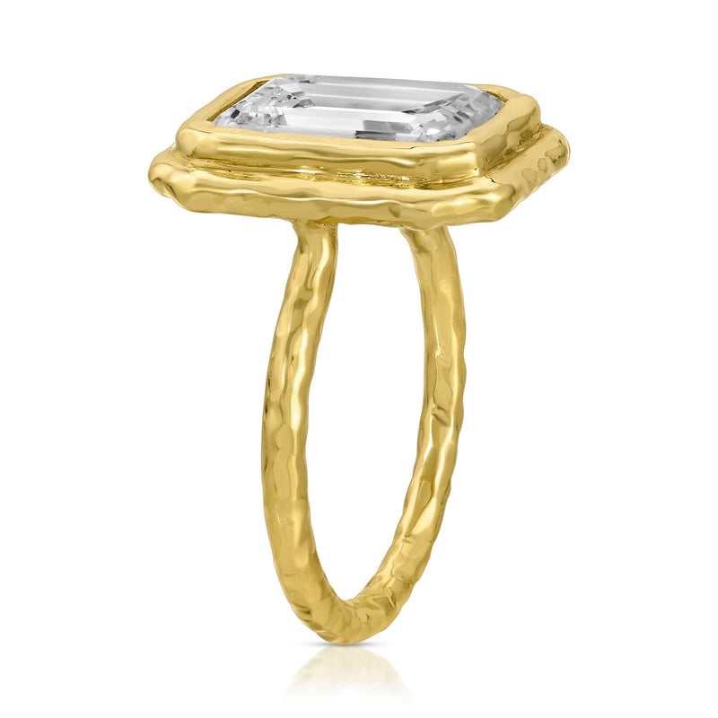The Allia - Engagement Ring 4 Carat Emerald Cut